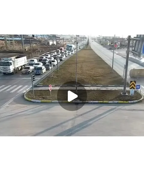 Türkiye'de bir ambulans devrildi… Ama asıl konuşulan kazanın kendisi değil, sonrasında yaşananlardı.